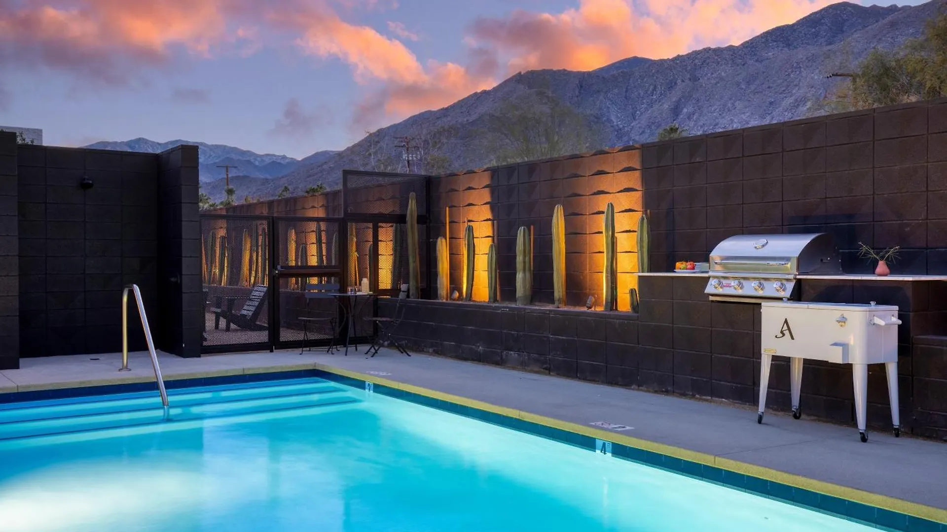 Blackhaus By Avantstay Ada Modern Rooms, Pool & Bbq Palm Springs 0*,  United States