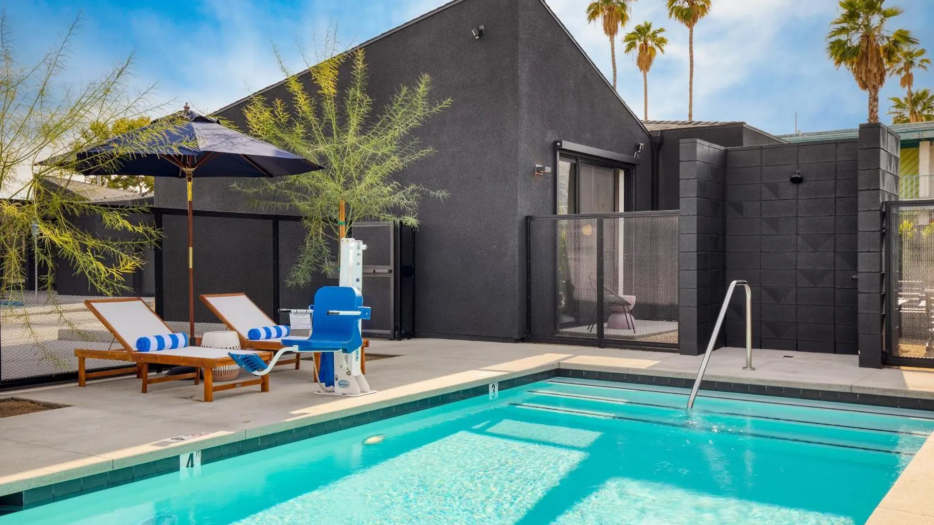 Blackhaus By Avantstay Ada Modern Rooms, Pool & Bbq Palm Springs United States